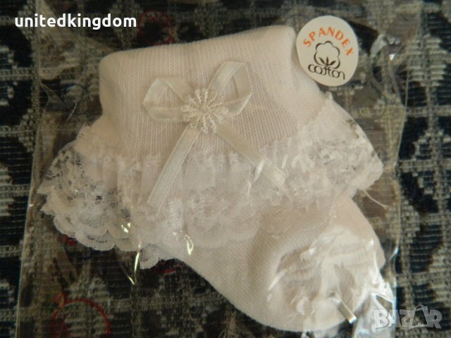 Чисто нови бели бебешки чорапки - много красиви и нежни, снимка 3 - Други - 23785885