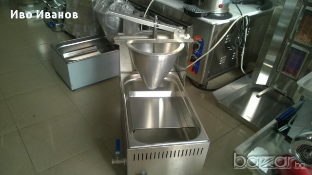 Продавам машина за казанлъшки понички на газ, снимка 6 - Обзавеждане на кухня - 13840591