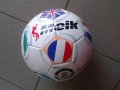 Футболна топка със знамена 15,90 лв, снимка 1 - Други - 18927153