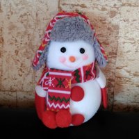 Коледна фигура Снежен човек с шапка шал и ръкавички H16см, снимка 3 - Декорация за дома - 23220805