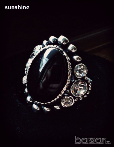 СЕГА 20лв! Сребрист пръстен с камъни, снимка 1