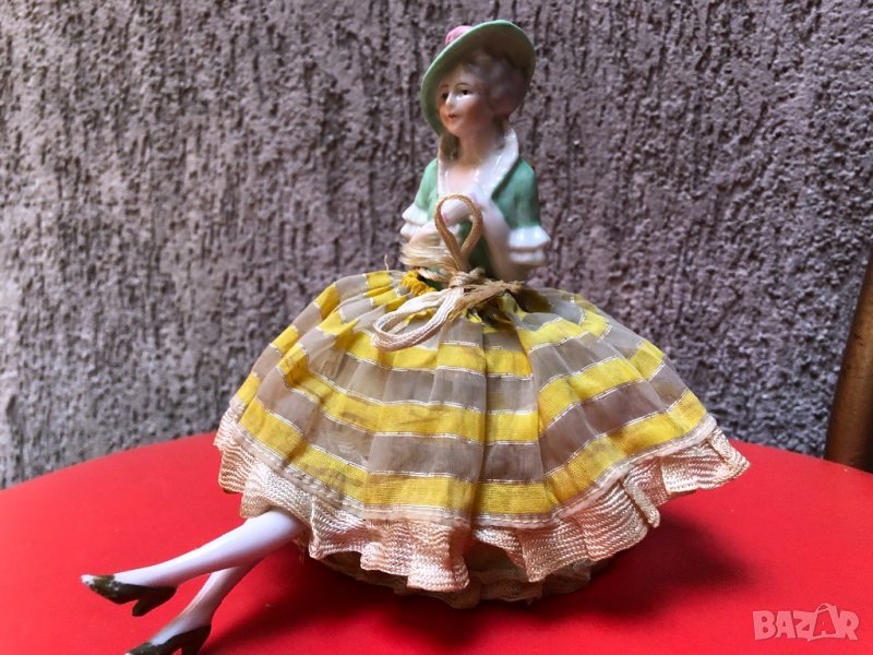 Порцеланова кукла-2, снимка 1