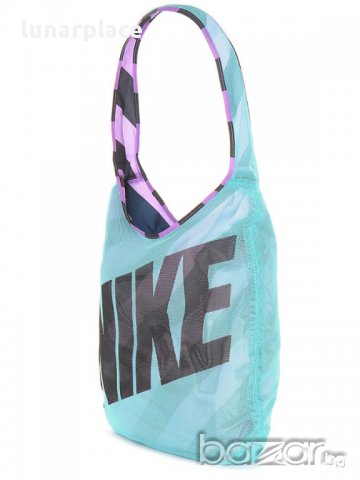 Дамска чанта Nike Graphic Reversible Tote Bag, снимка 6 - Чанти - 13660442