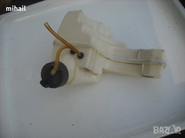 бензинов резервоар за косачка Husqvarna 135 R,336FR,535Rx, снимка 2 - Градинска техника - 24872495