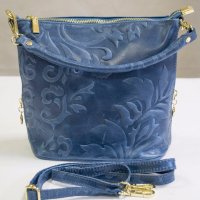 Естествена кожа, синя дамска чанта марка Giulia, снимка 2 - Чанти - 18826261
