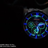Продавам лимитиран часовник Casio Infiniti Racing Red Bull, снимка 1 - Мъжки - 23744053