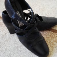 Обувки естествена кожа, снимка 2 - Дамски обувки на ток - 25215375
