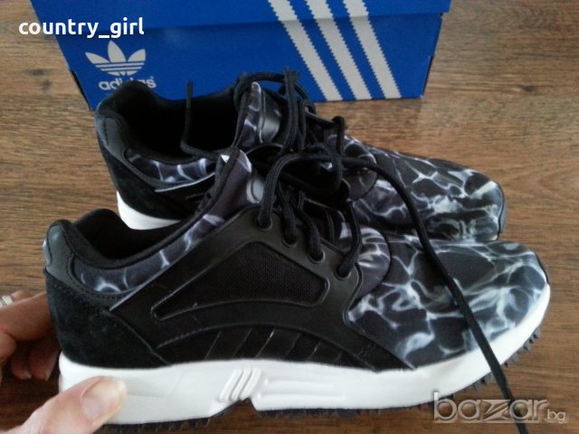 Adidas -страхотни дамски маратонки НОВИ, снимка 11 - Маратонки - 18339566