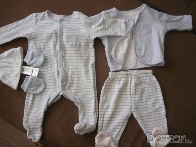 Страхотен комплект MOTHERCARE в 6 части - размер 0-3 месеца , снимка 4 - Комплекти за бебе - 7234491