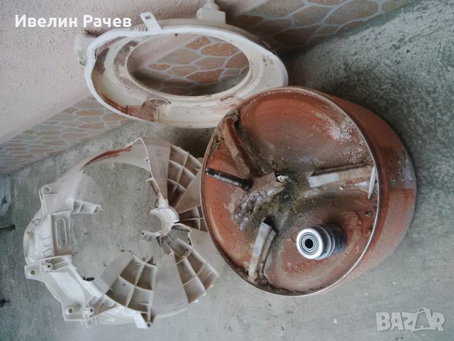 Пералня Indesit WIN 102 на части, снимка 2 - Перални - 24806129