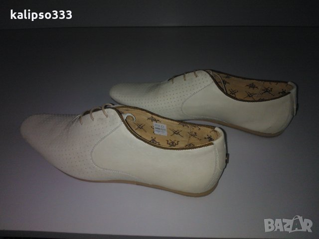 h by hudson оригинални обувки, снимка 3 - Ежедневни обувки - 24075257