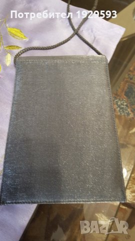 Официална чантичка марка BOGY'S by Roberto Design, снимка 2 - Чанти - 24884288