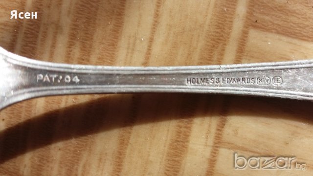 Посребрена лъжичка HOLMES & EDWARDS XIV, снимка 3 - Антикварни и старинни предмети - 20591662