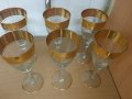 Ретро стъклени чаши за вино с много позлата, снимка 3