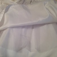 Рокля - официална от копринен плат, снимка 4 - Детски рокли и поли - 15893376