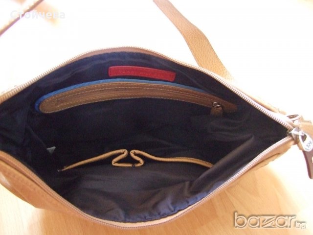 Tommy Hilfiger дамска чанта, снимка 13 - Чанти - 21459283
