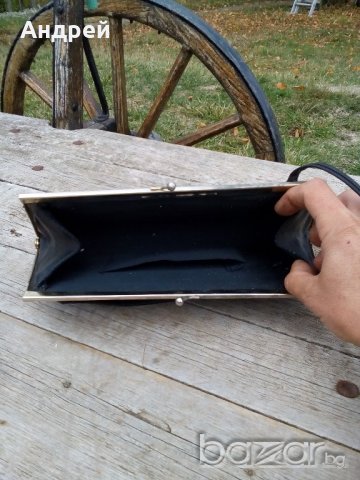 Дамска кожена чанта, снимка 5 - Антикварни и старинни предмети - 19716746