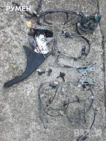 Toyota Avensis 2.0 TD, снимка 7 - Автомобили и джипове - 20478936