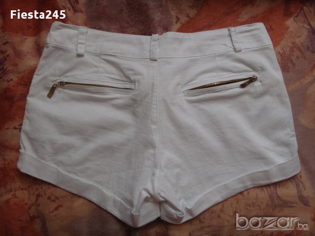 Бели къси панталонки, снимка 4 - Къси панталони и бермуди - 16438363