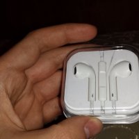 Оригилни слушалки с хендсфри за Айфон (Iphone earpods), снимка 3 - Apple iPhone - 19062917