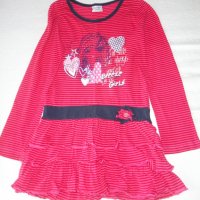червена детка блуза с къдрички, снимка 1 - Детски Блузи и туники - 22400942