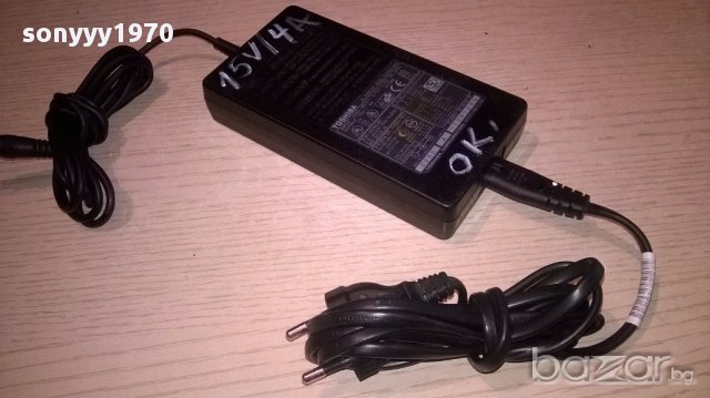 Toshiba-15волта/4ампера-оригинално захранване-внос швеицария, снимка 5 - Захранвания и кутии - 17315457