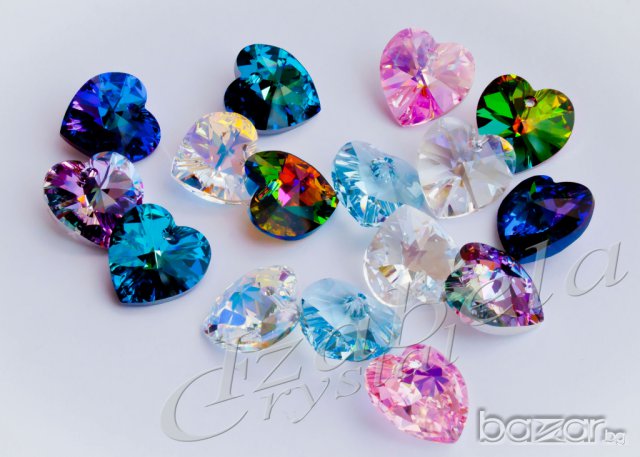 Сваровски Обеци,Колиета Комплекти"heart'' Crystals from SWAROVSKI®, снимка 17 - Бижутерийни комплекти - 6452351