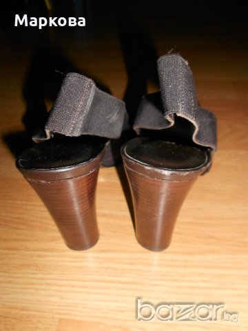 Нови Луксозни дамски сандали Stuart Weitzman, снимка 3 - Сандали - 20834747