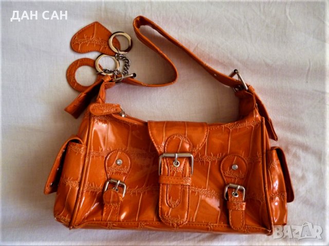 НОВА Дамска чанта Оранж с лак релеф за през рамо - Внос, снимка 7 - Чанти - 23487394