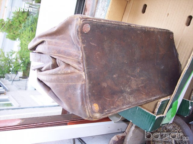 Стара кожена чанта-лекарска, за гурбет, продавам, снимка 5 - Чанти - 15484067
