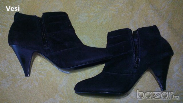 Велурени боти, снимка 6 - Дамски боти - 17074429
