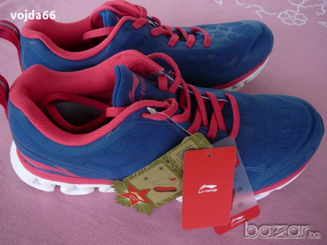 Li-Ning ARC, снимка 3 - Кецове - 11227503