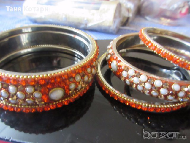Индийски гривни - стъклени, перлени, пластмасови, снимка 11 - Гривни - 14247985