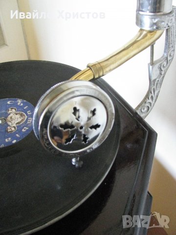 грамофон с фуния, снимка 6 - Антикварни и старинни предмети - 22498507
