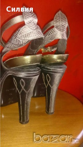 Louis Vuitton, оригинални, снимка 3 - Дамски обувки на ток - 14074028
