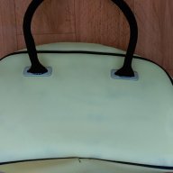 Lacoste оригинална дамска жълта чанта от PVC, снимка 8 - Чанти - 18393840