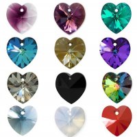 Гривна Сваровски "Heart'' 11мм. Crystals from SWAROVSKI® , снимка 4 - Гривни - 23350899