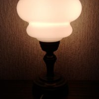 Настолна лампа - масив , снимка 2 - Настолни лампи - 21412066