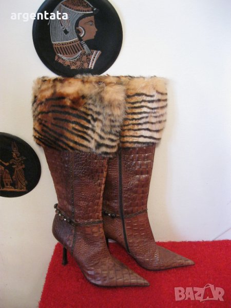  Уникални, нови бутикови ботуши от естествена крокодилска кожа и заешки косъм., снимка 1