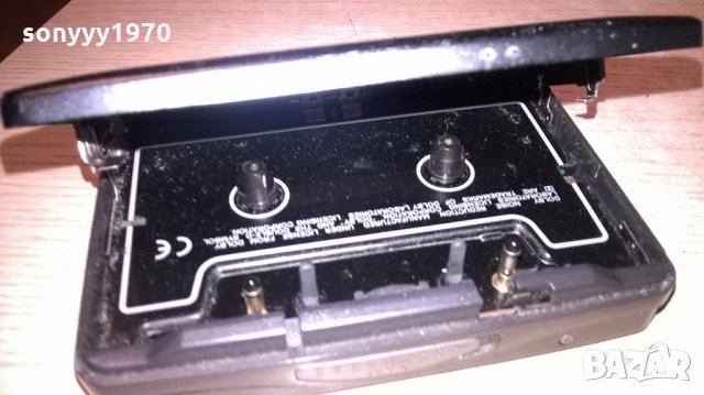 sony walkman-метален-ретро колекция-внос швеицария, снимка 3 - MP3 и MP4 плеъри - 21811039