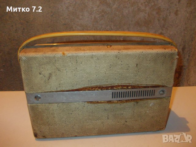 Стар транзистор Radiola, снимка 3 - Антикварни и старинни предмети - 24835437