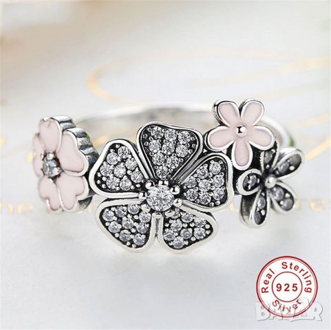 Нежен пръстен с естествени бели топази, сребро и родий, снимка 2 - Пръстени - 23982255