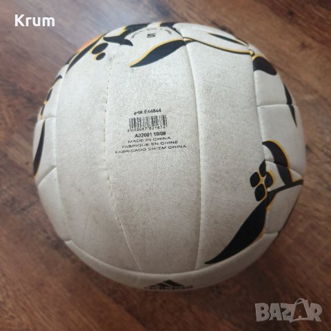 Волейболна топка Adidas, снимка 2 - Футбол - 25099978