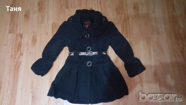 Прекрасно палтенце за момиченце 4-5год., снимка 1 - Детски якета и елеци - 20331491