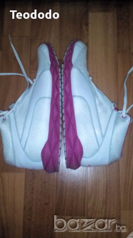 Puma оригинал, снимка 2 - Маратонки - 16644183