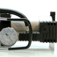Едноцилиндров автокомпресор за помпане на гуми, снимка 5 - Аксесоари и консумативи - 9727933