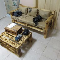 Производител на мебели от дърво и щайги 