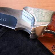 Ловен нож с фиксирано острие Columbia A041, снимка 8 - Ножове - 10280263