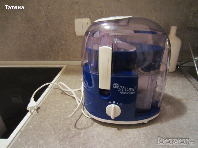 кухненски робот ВИТАЛ ЦЕНТЬР  и резервни части  за него /ОРИГИНАЛНИ/., снимка 1
