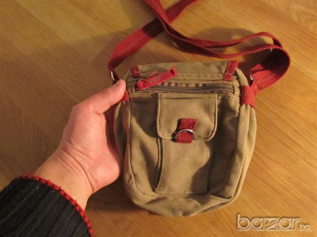 Готина мъжка чанта - красота и здрава материя за вас !, снимка 3 - Чанти - 16665305